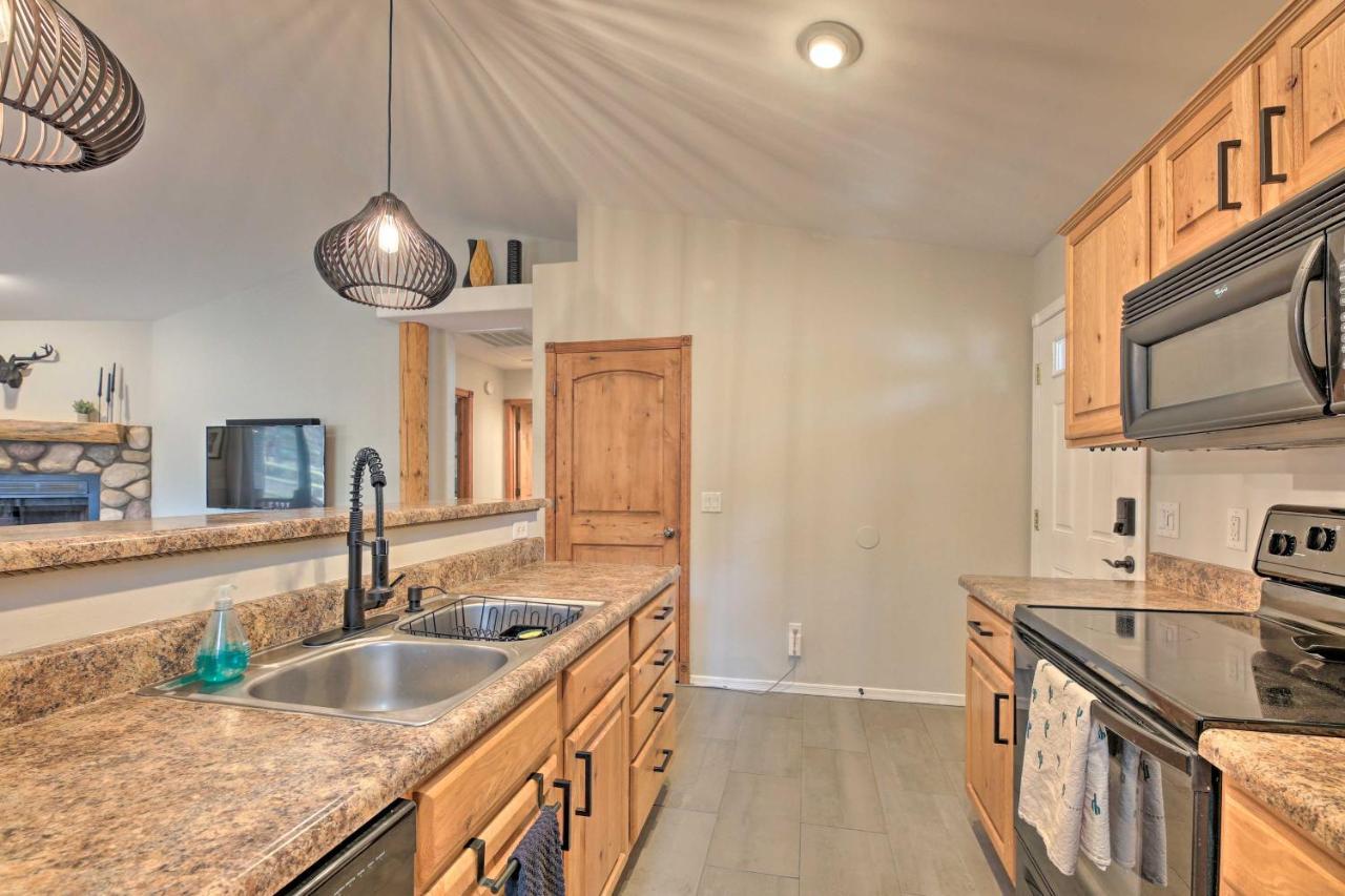 Pet-Friendly Show Low Cabin With Trail Access! Exterior photo